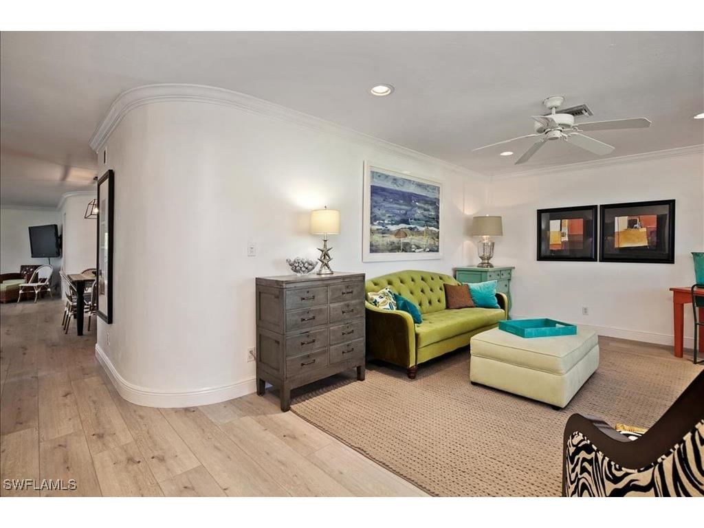 552 105th Avenue N Naples FL 34108 225065365 image2