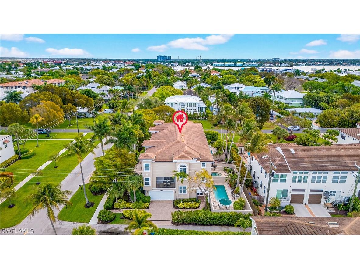 552 11th Avenue S #4 Naples FL 34102 226012369 image2