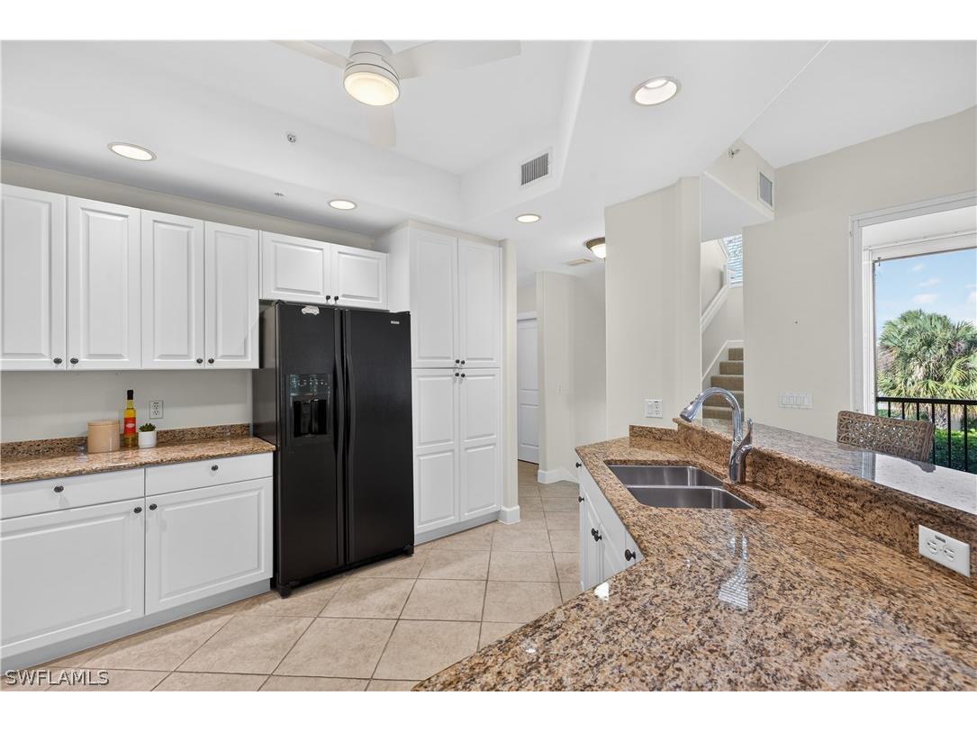 552 11th Avenue S #4 Naples FL 34102 226012369 image9