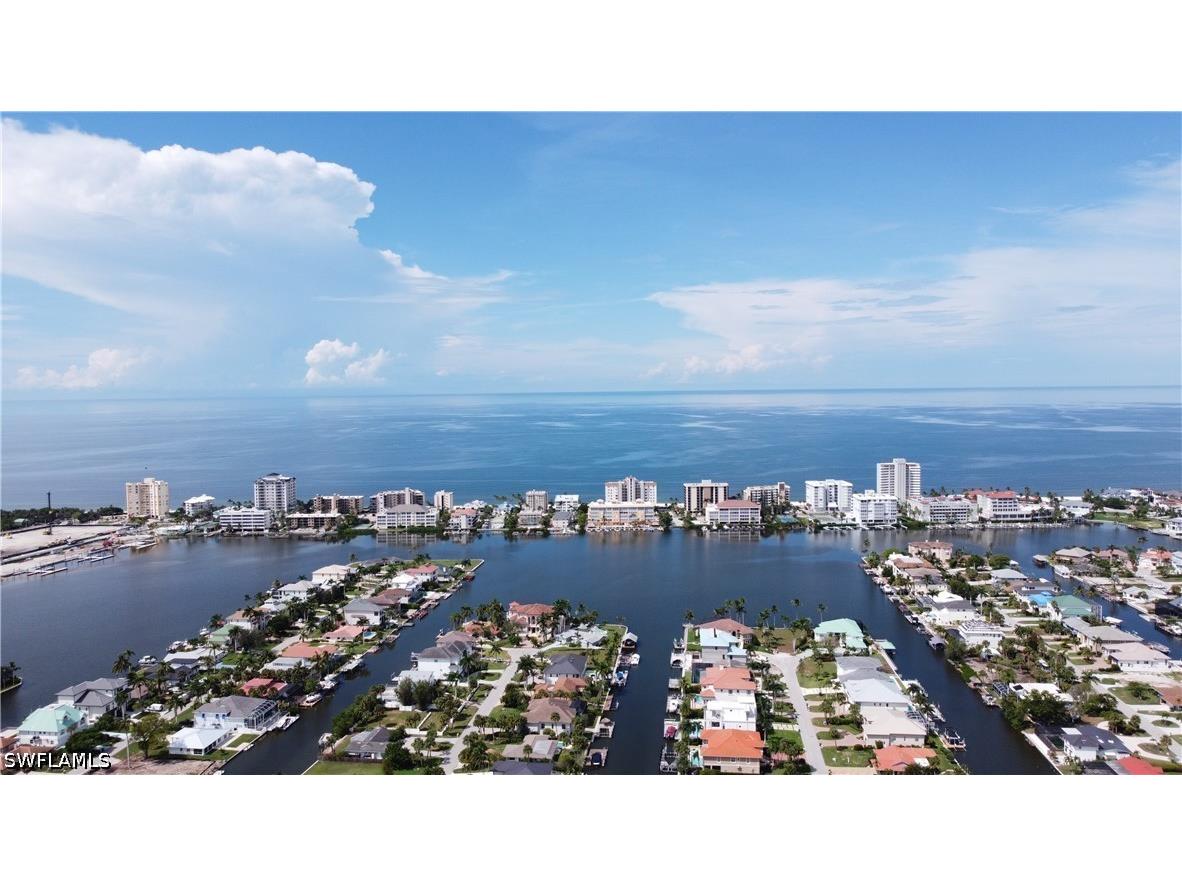 552 97th Avenue N Naples FL 34108 226019230 image3