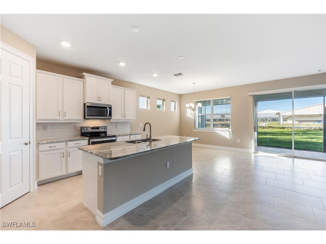 552 Spring Hill Lake Loop Cape Coral FL 33993 225080361 image19