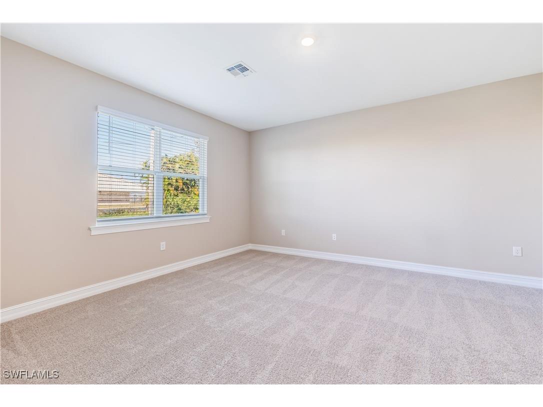 552 Spring Hill Lake Loop Cape Coral FL 33993 225080361 image25