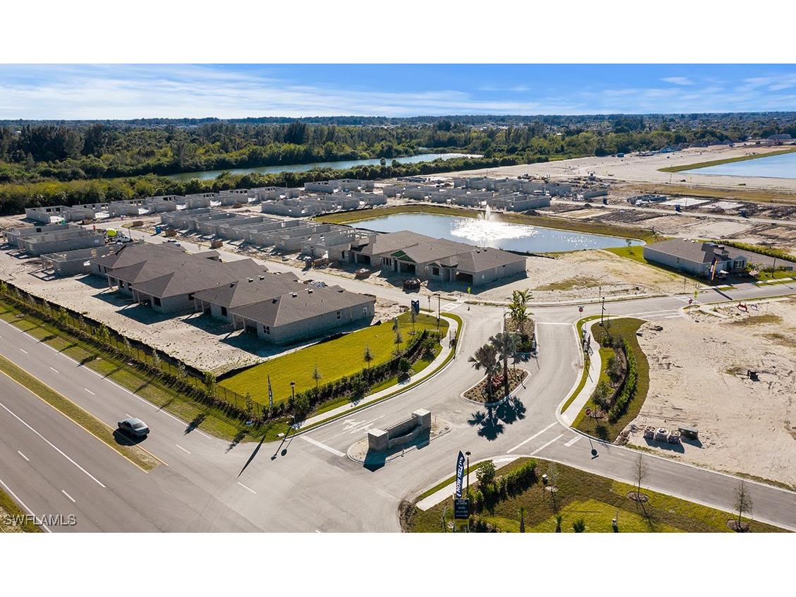 552 Spring Hill Lake Loop Cape Coral FL 33993 225080361 image34