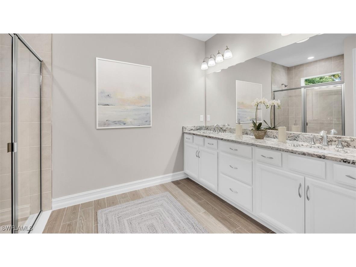 552 Spring Hill Lake Loop Cape Coral FL 33993 225080361 image5