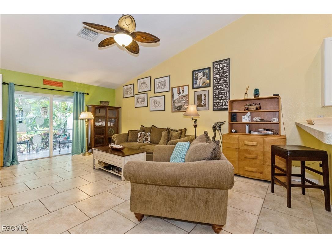 5520 Phillips Street Bokeelia FL 33922 2025015705 image12