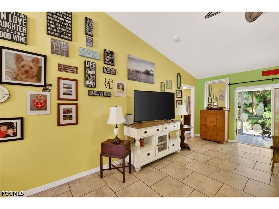 5520 Phillips Street Bokeelia FL 33922 2026016275 image18