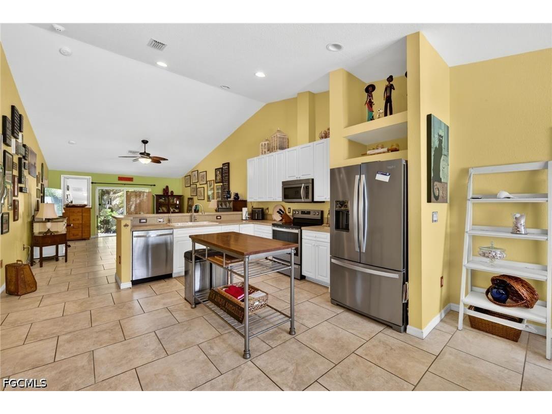 5520 Phillips Street Bokeelia FL 33922 2026016275 image7