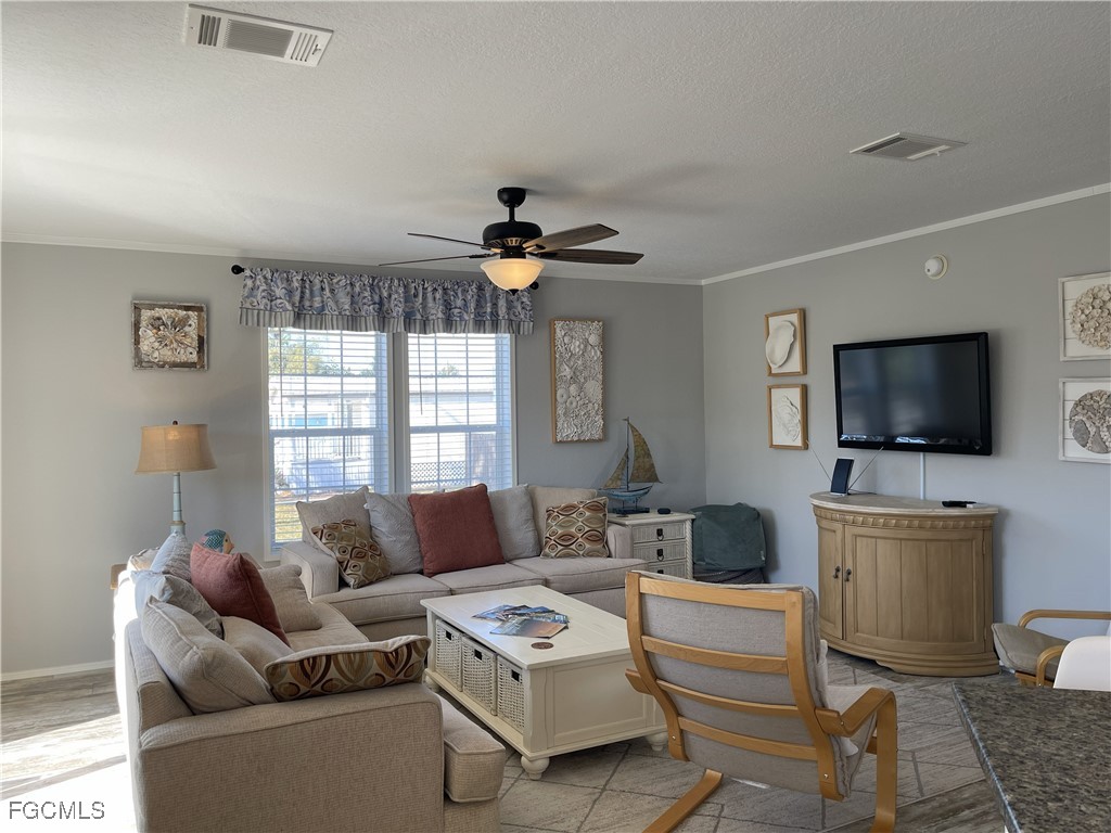 5520 Rainbow Drive Bokeelia FL 33922 2026003028 image8