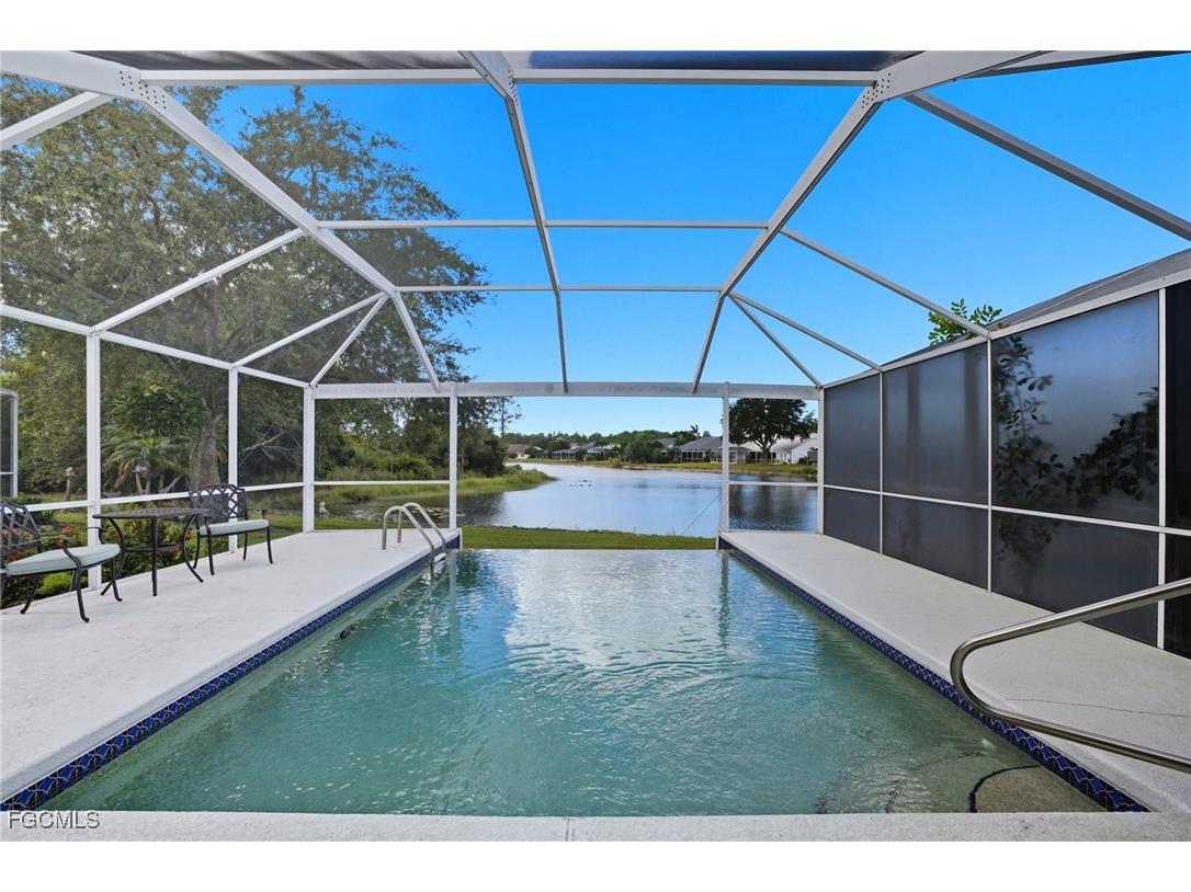 5520 Whitten Drive #3 Naples FL 34104 2025012819 image1