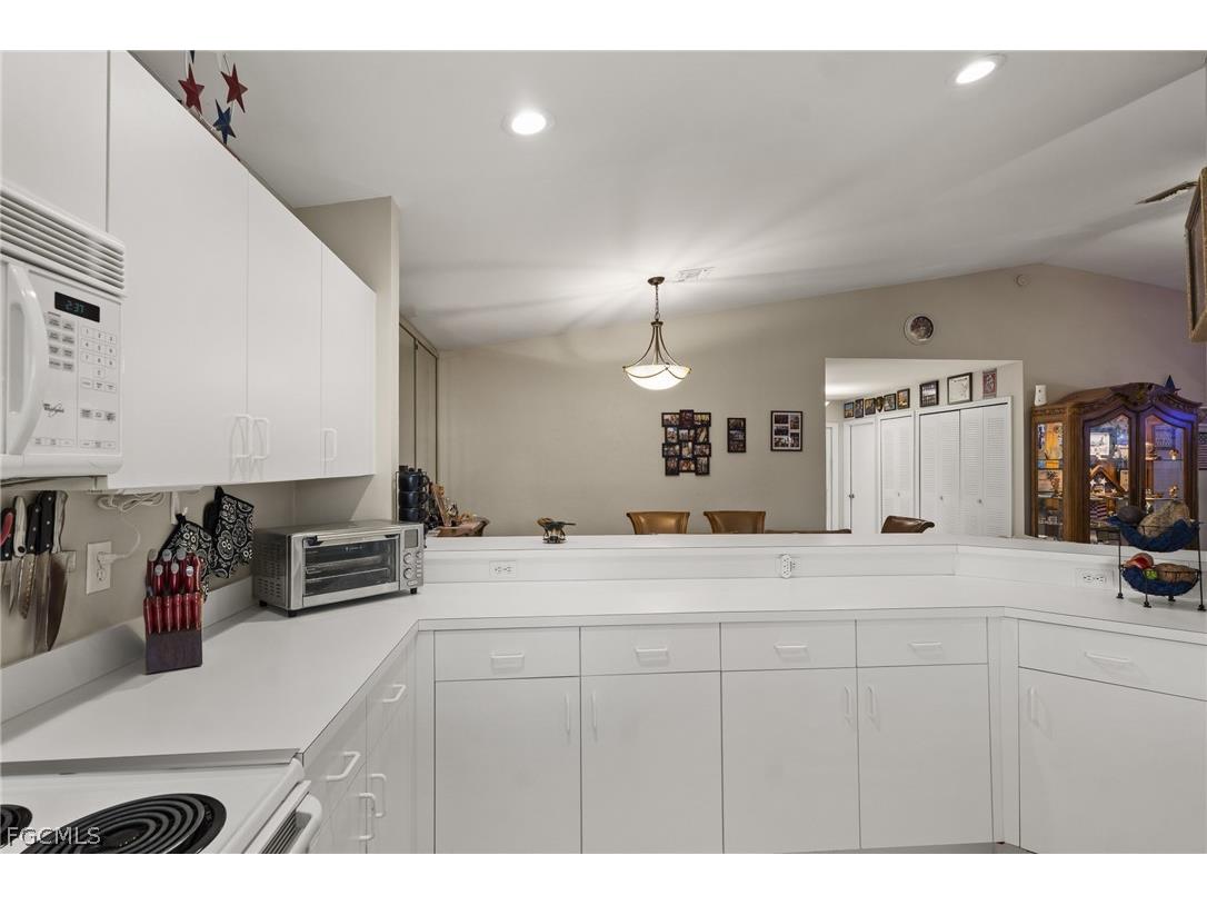 5521 Longleaf Drive North Fort Myers FL 33917 2026007065 image10
