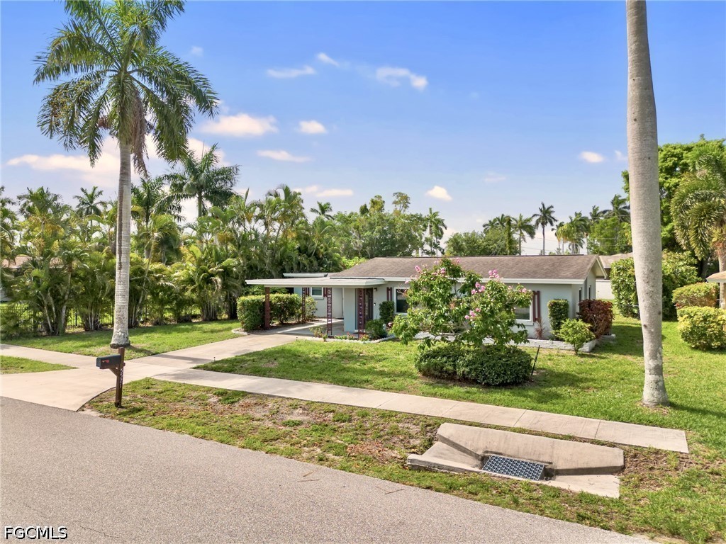 5521 Shaddelee Lane W Fort Myers FL 33919 2026023673 image20