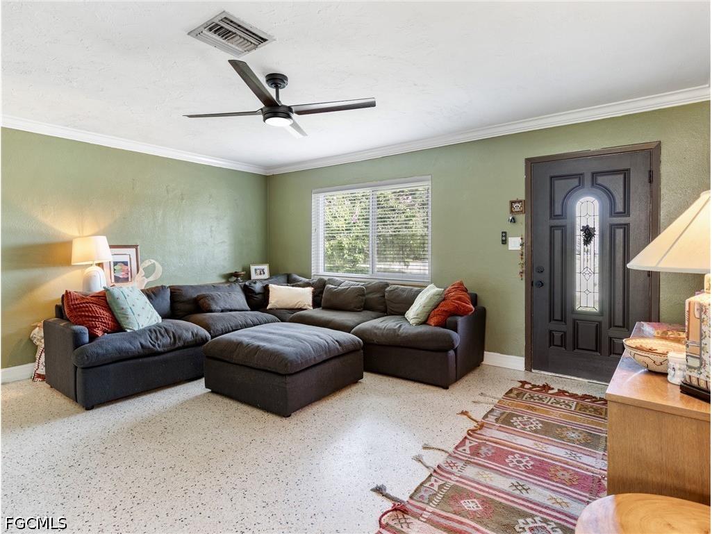 5521 Shaddelee Lane W Fort Myers FL 33919 2026023673 image4