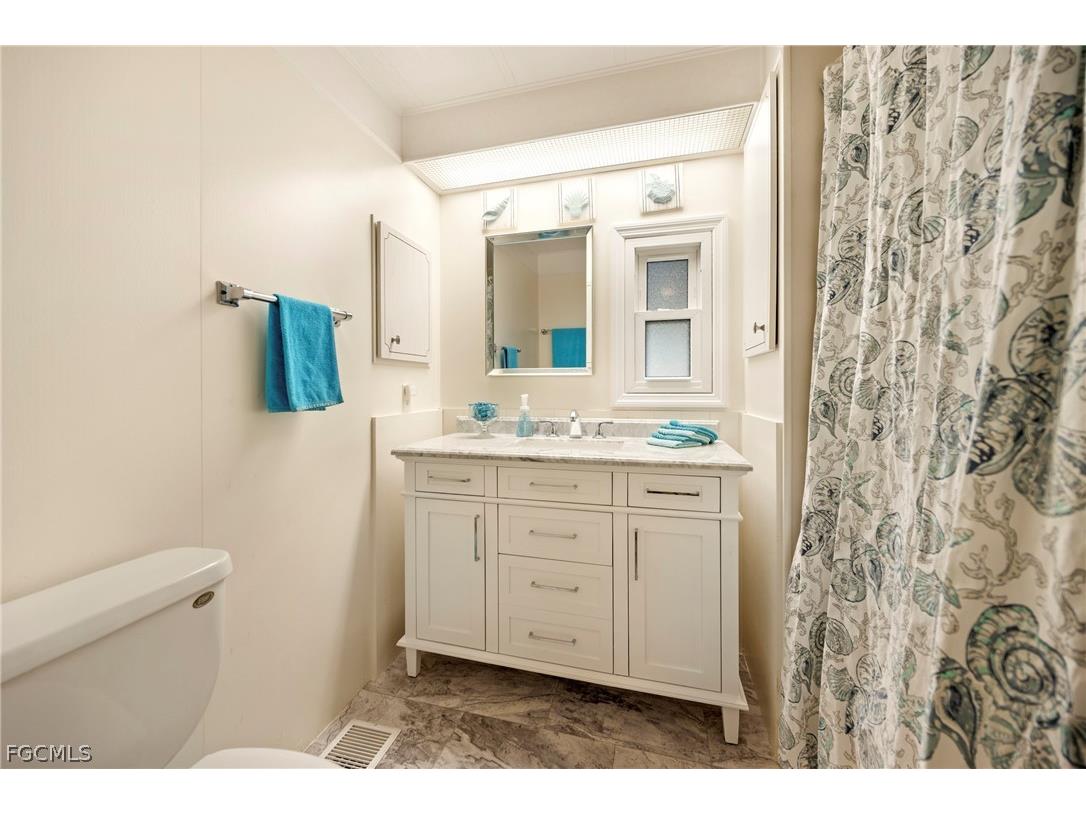 5523 Salem Lane North Fort Myers FL 33917 2026009789 image16