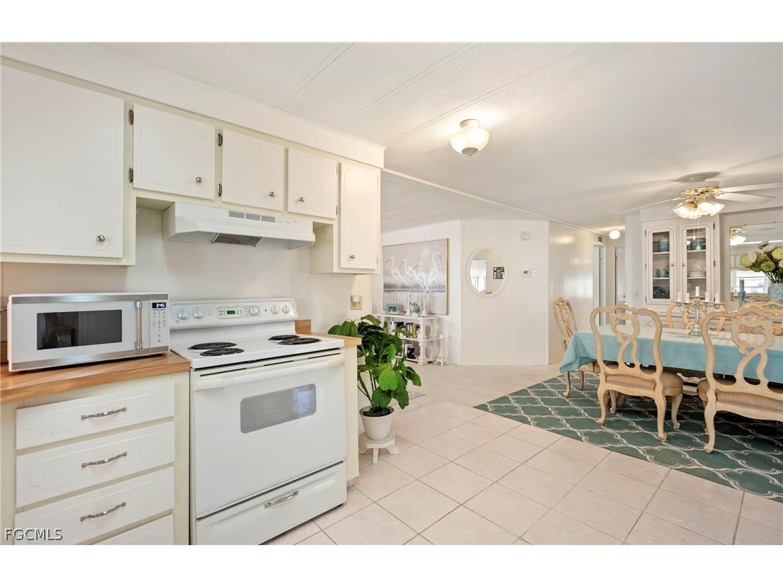 5523 Salem Lane North Fort Myers FL 33917 2026009789 image5