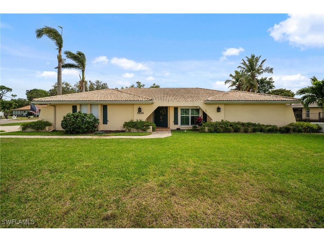 5525 New Pine Lake Drive Fort Myers FL 33907 225024566 image1