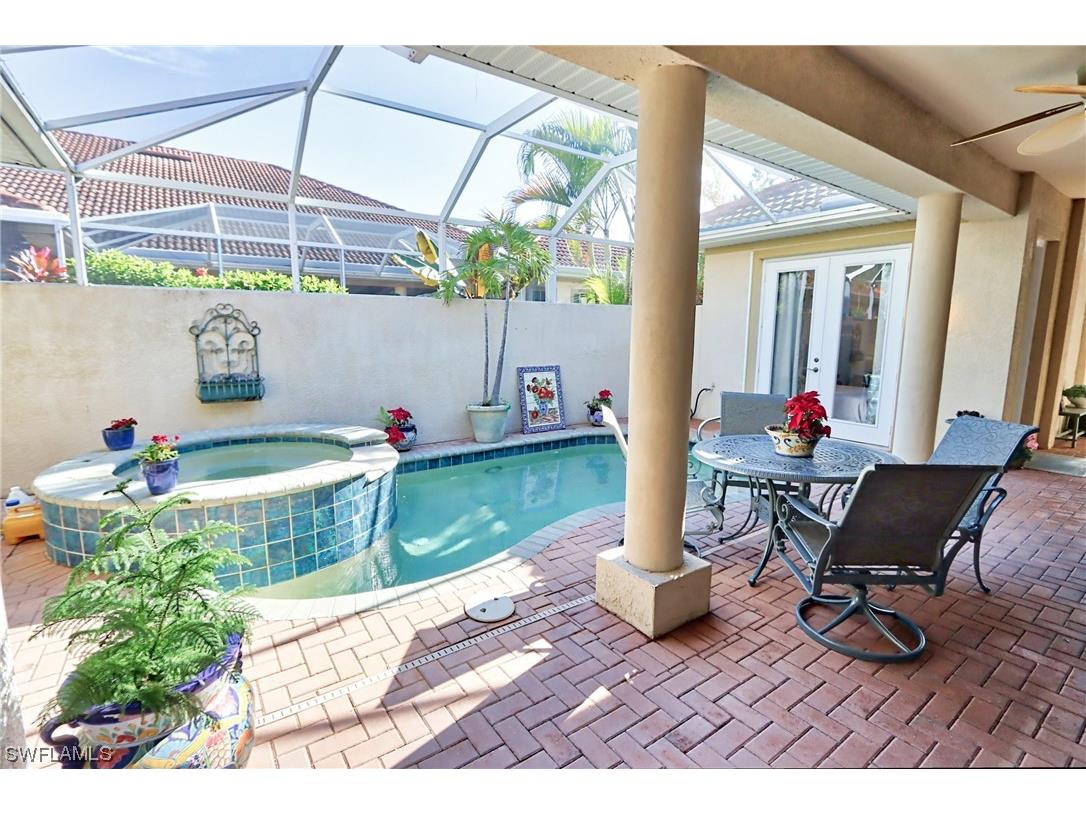 5526 Cheshire Drive Fort Myers FL 33912 224004303 image2