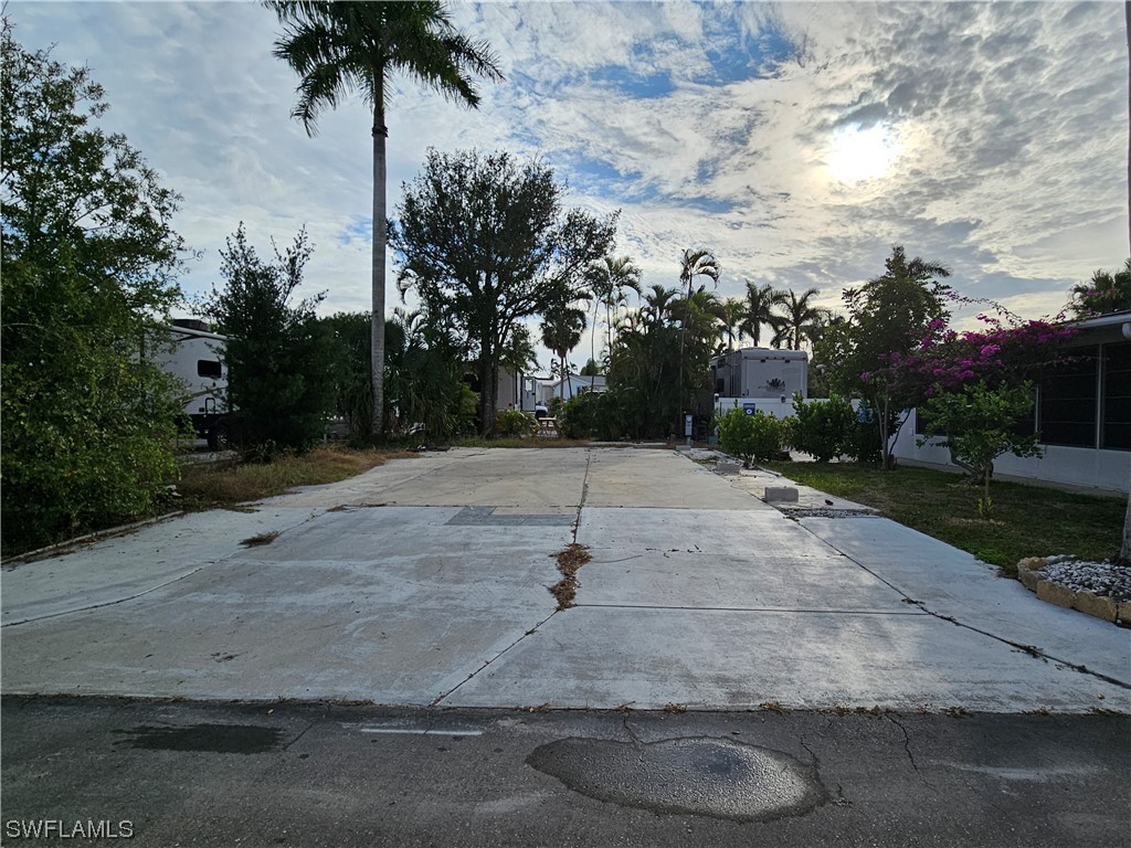 5529 Black Pug Drive Fort Myers FL 33908 223090905 image1