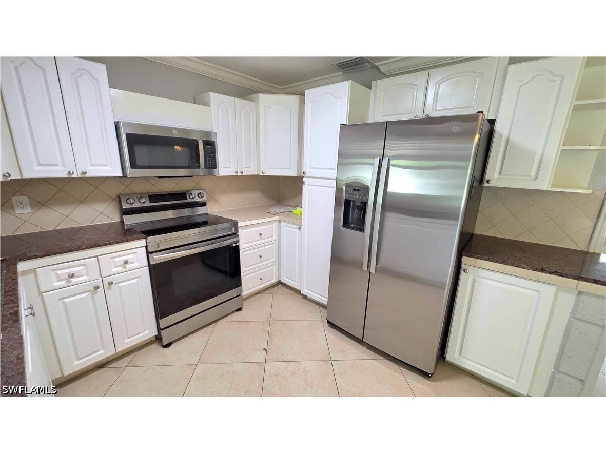 5529 Hardee Street Naples FL 34113 226019831 image7
