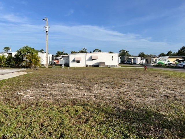 5529 Miles Standish Lane North Fort Myers FL 33917 223008269 image1