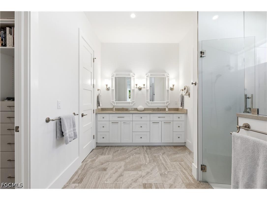 553 106th Avenue N Naples FL 34108 2026015531 image16