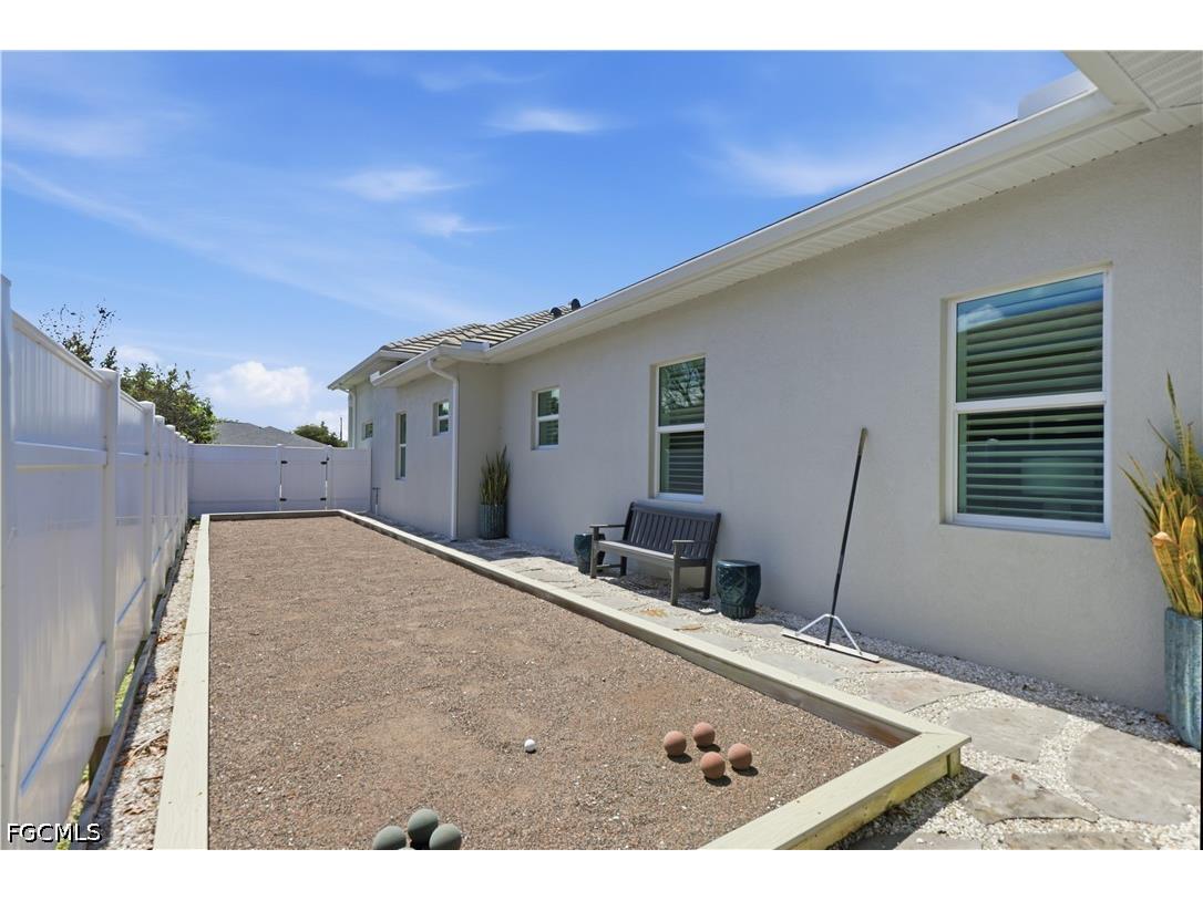 553 106th Avenue N Naples FL 34108 2026015531 image37