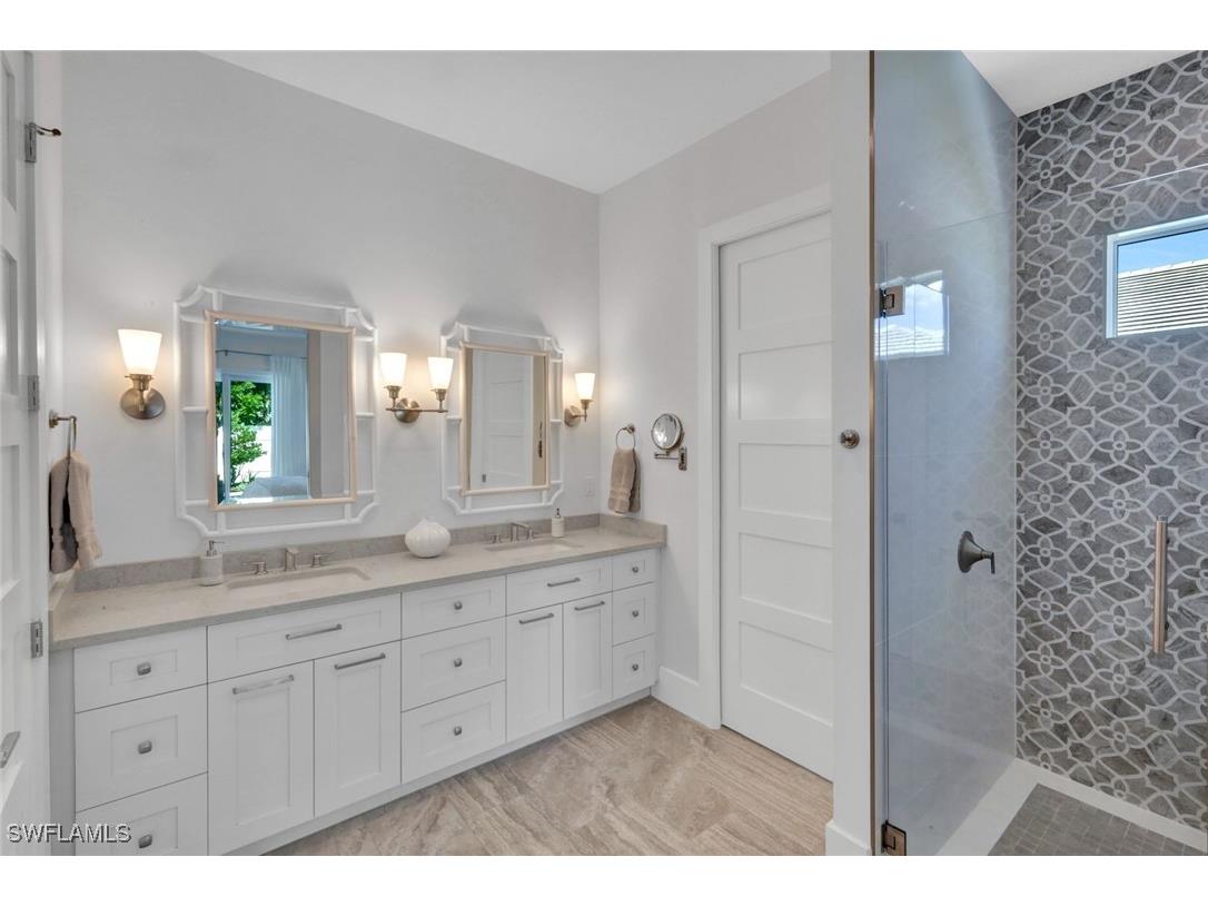 553 106th Avenue N Naples FL 34108 225075460 image18