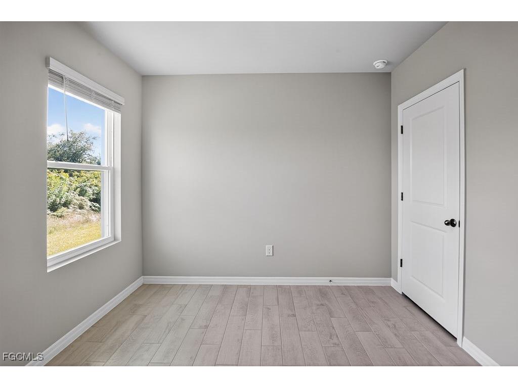 553 Kingsbury Lane Lehigh Acres FL 33974 2025025434 image20