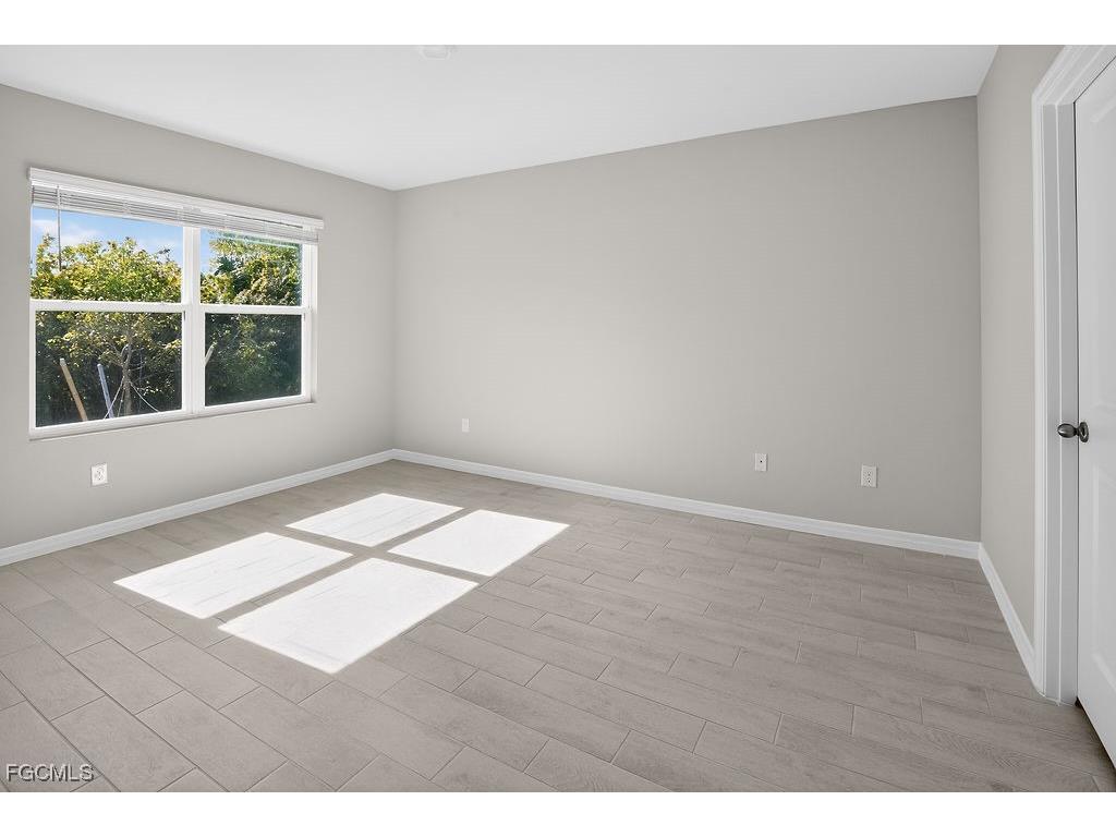 553 Kingsbury Lane Lehigh Acres FL 33974 2025025434 image30