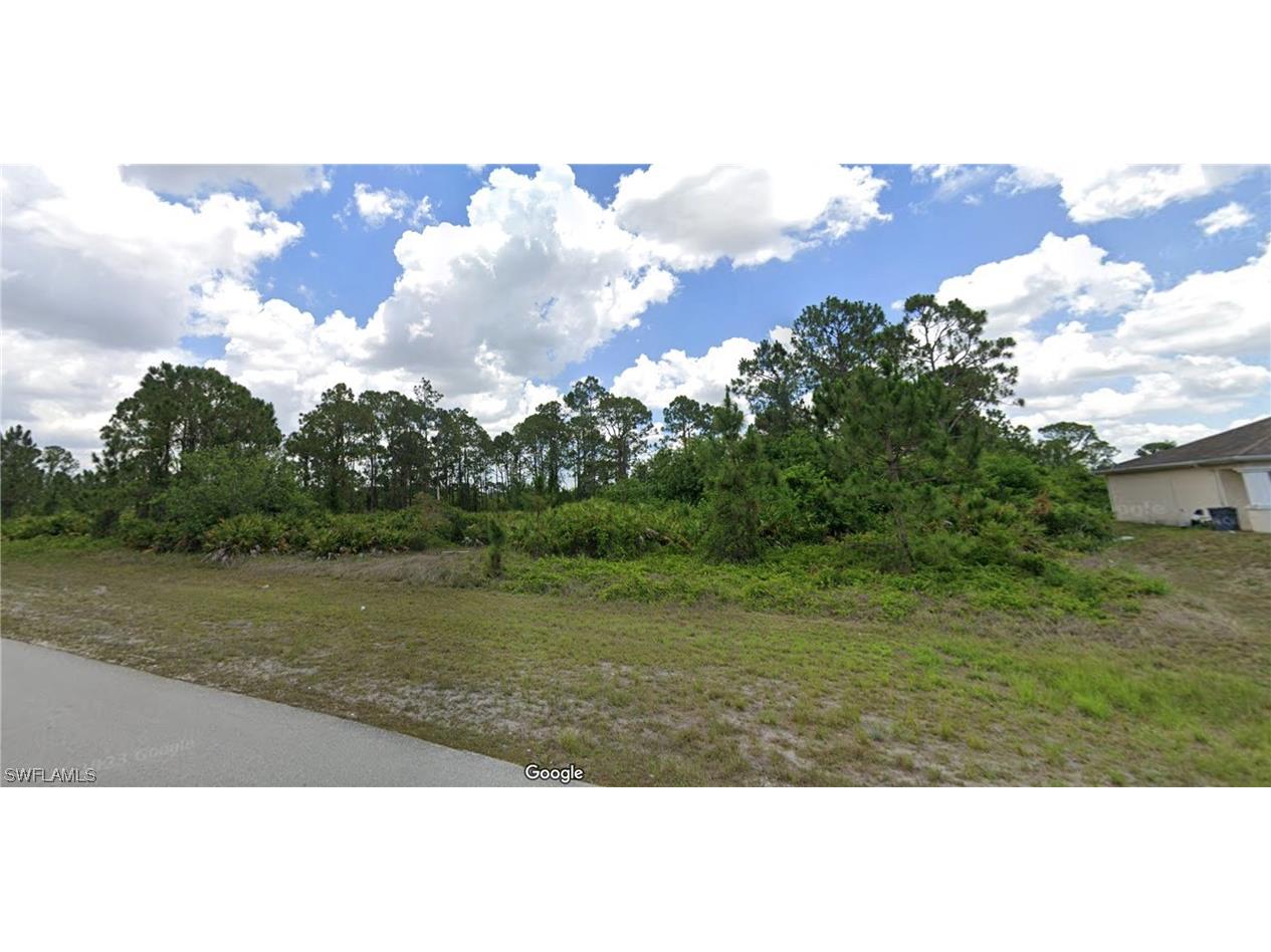 553 Mcarthur Boulevard Lehigh Acres FL 33974 223060928 image1