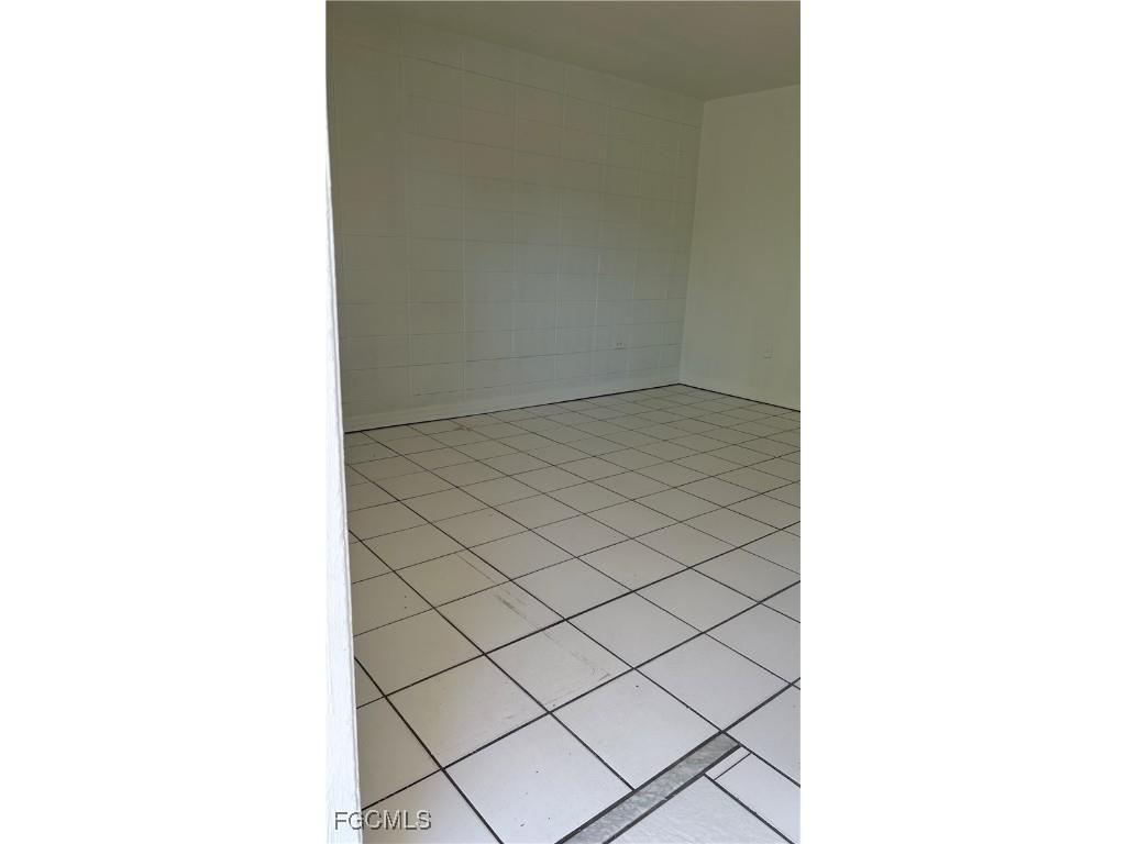 5530 7th Avenue Fort Myers FL 33907 2025020625 image2