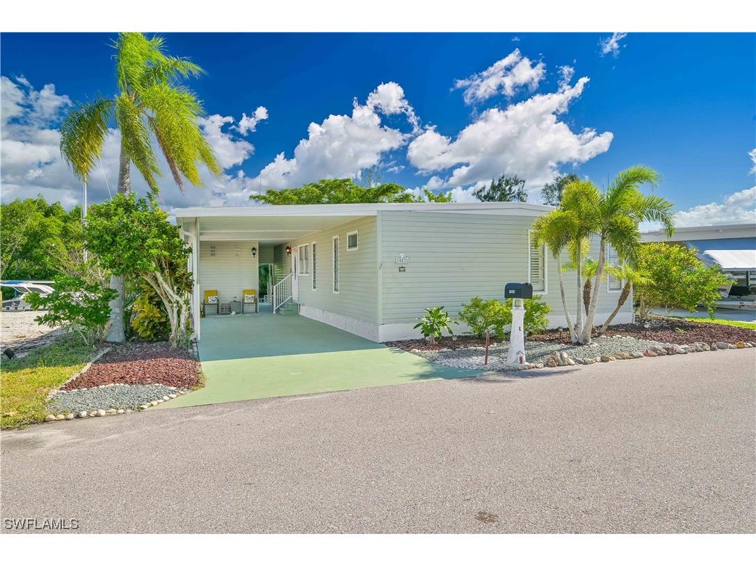 5531 Sir Walter Way North Fort Myers FL 33917 223035009 image1