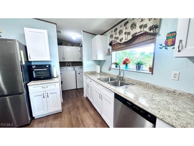 5533 Adam Drive #800 North Fort Myers FL 33917 2026001530 image8