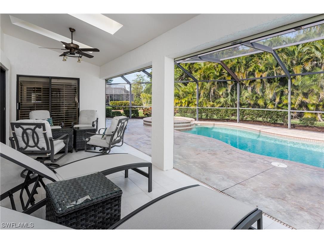5533 Foxhunt Way Naples FL 34104 224000151 image1