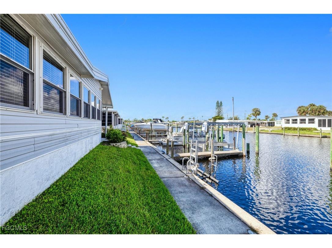 5535 Adam Drive North Fort Myers FL 33917 2026000368 image36