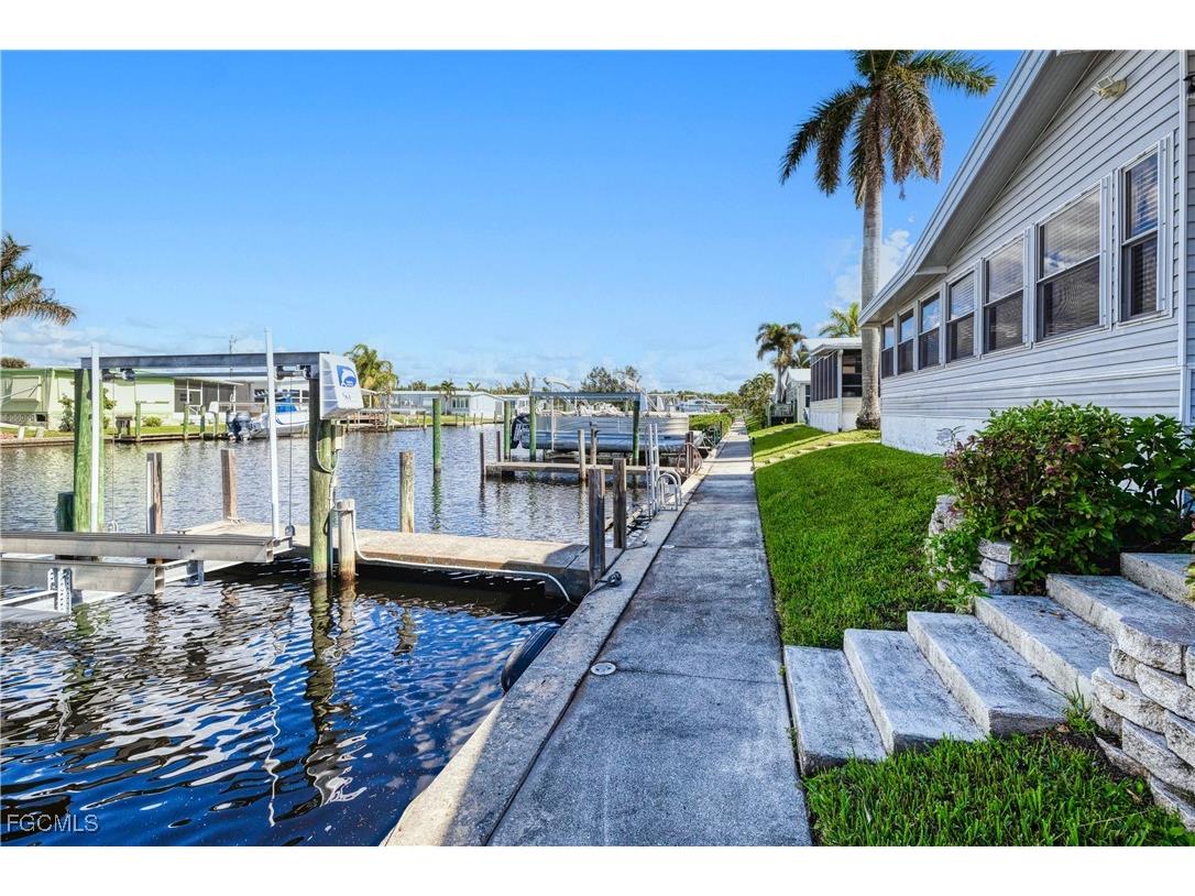 5535 Adam Drive North Fort Myers FL 33917 2026000368 image37