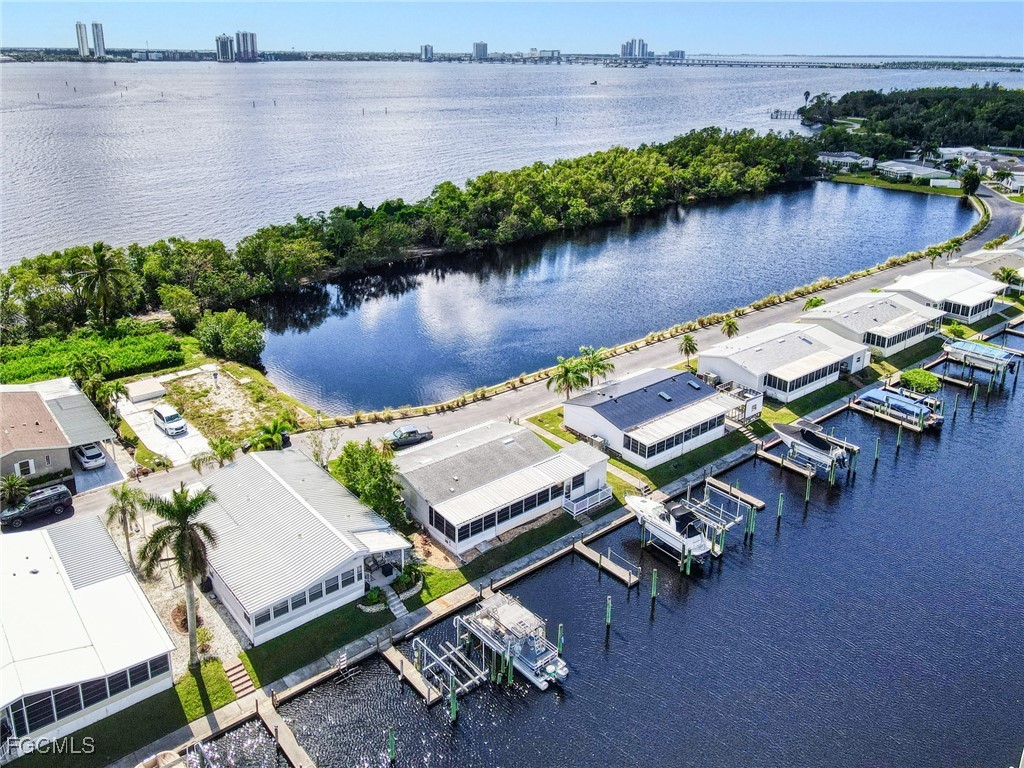 5535 Adam Drive North Fort Myers FL 33917 2026000368 image43