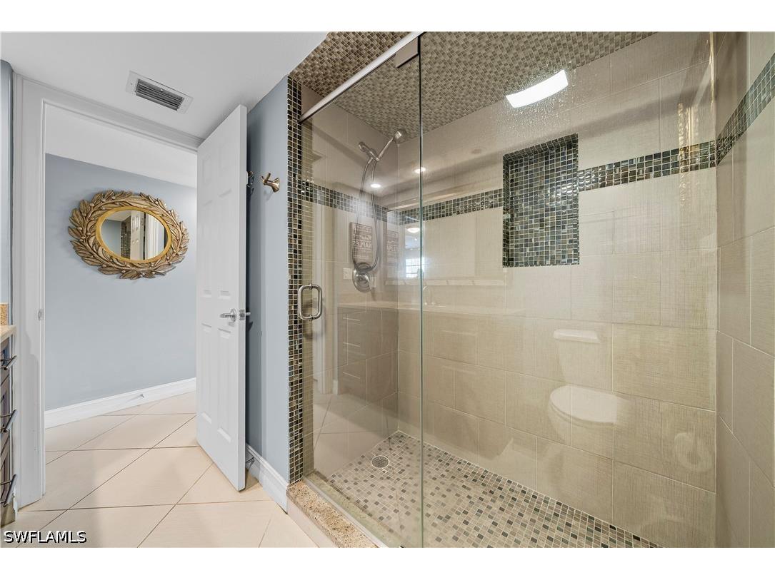 5535 Rattlesnake Hamm Road #205 Naples FL 34113 226016942 image16