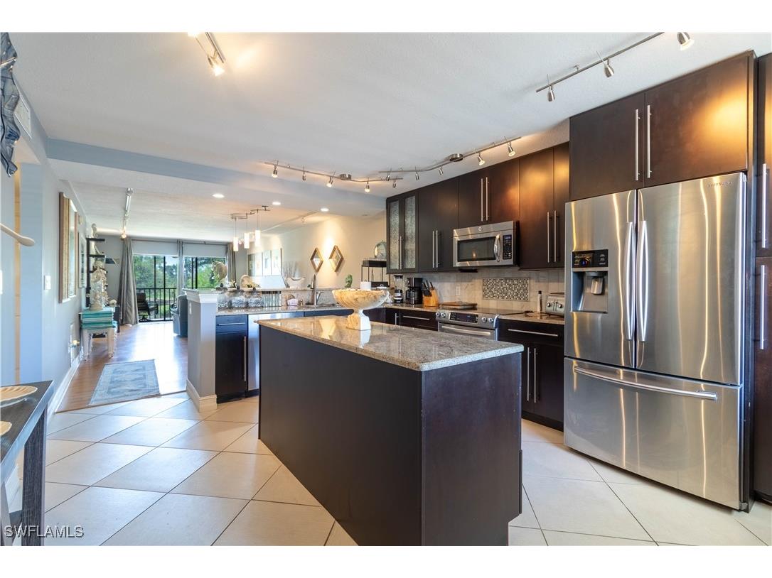 5535 Rattlesnake Hammock Road #205 Naples FL 34113 225081714 image4