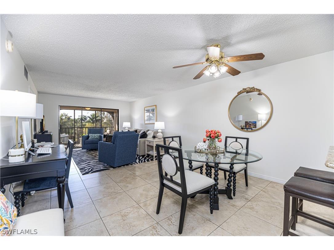 5535 Rattlesnake Hammock Road #305 Naples FL 34113 224028481 image1