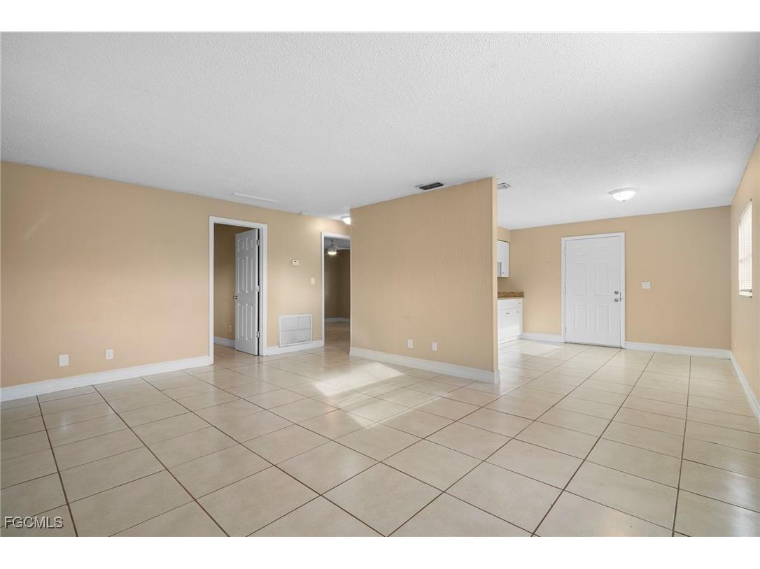 5539 10th Avenue Fort Myers FL 33907 2025014379 image6