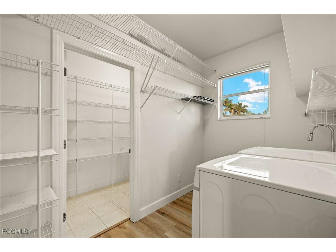 5539 Natoma Drive Fort Myers FL 33919 2025025378 image10