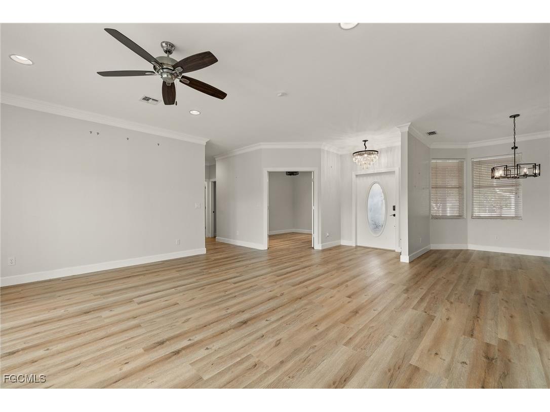 5539 Natoma Drive Fort Myers FL 33919 2025025378 image2