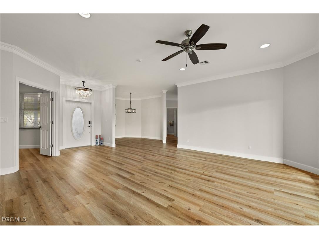5539 Natoma Drive Fort Myers FL 33919 2025025378 image3