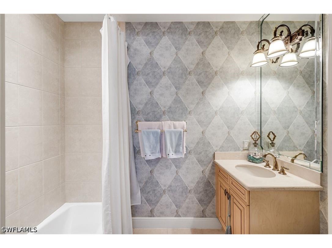 554 Avellino Isles Circle #101 Naples FL 34119 226014703 image24