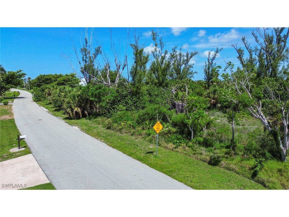 554 Lake Murex Circle Sanibel FL 33957 225057654 image8