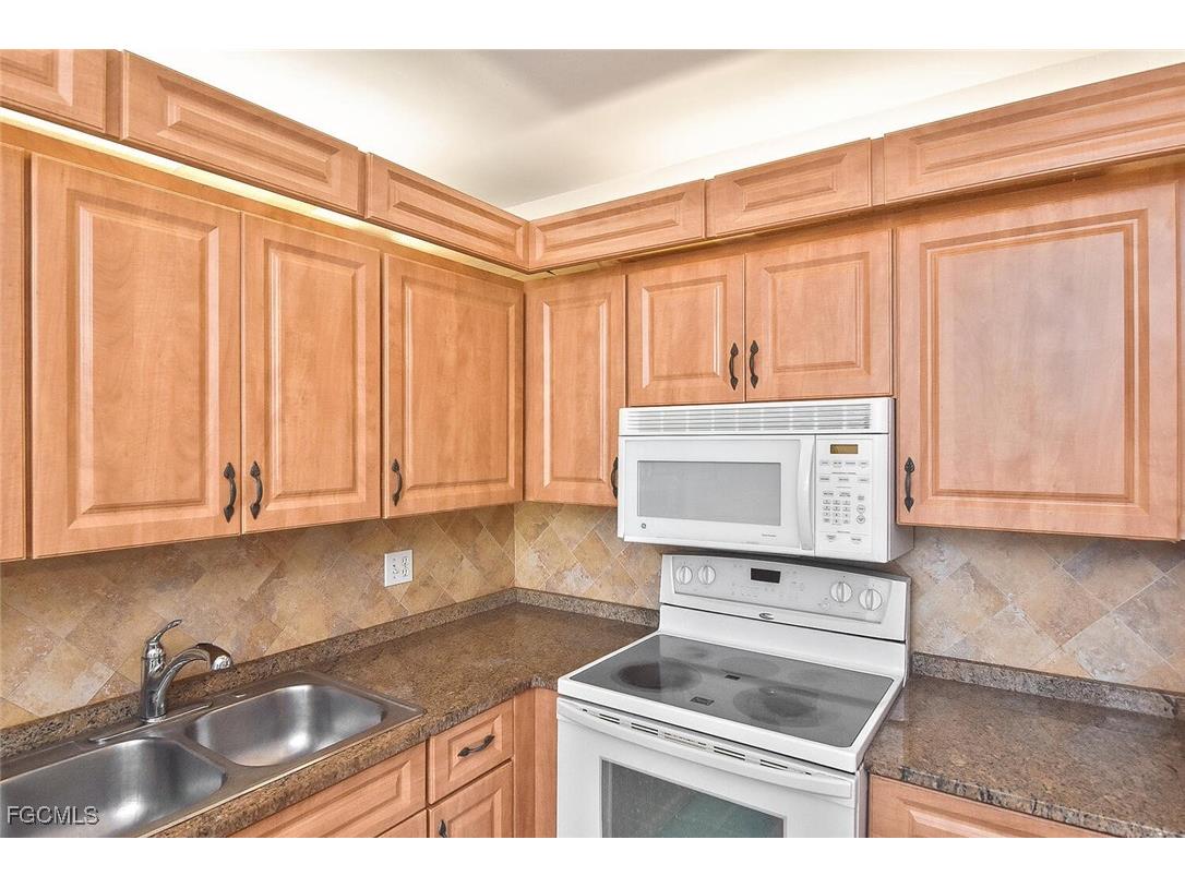 5540 Malt Drive #4 Fort Myers FL 33907 2025017527 image10