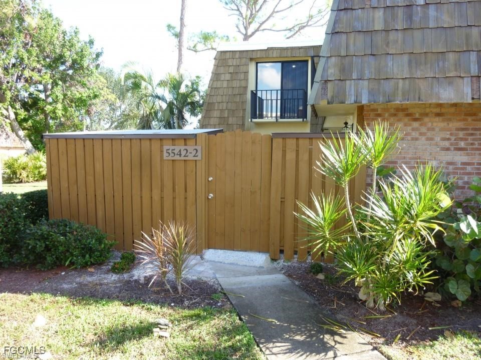 5542 Malt Drive #2 Fort Myers FL 33907 2025011528 image1