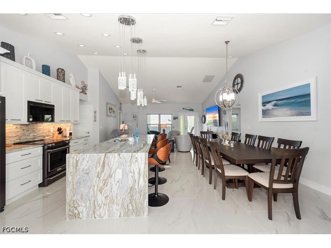 5545 Avenida Pescadora Fort Myers Beach FL 33931 2026012584 image10