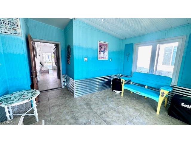 5545 Sir Walter Way North Fort Myers FL 33917 2025021954 image23