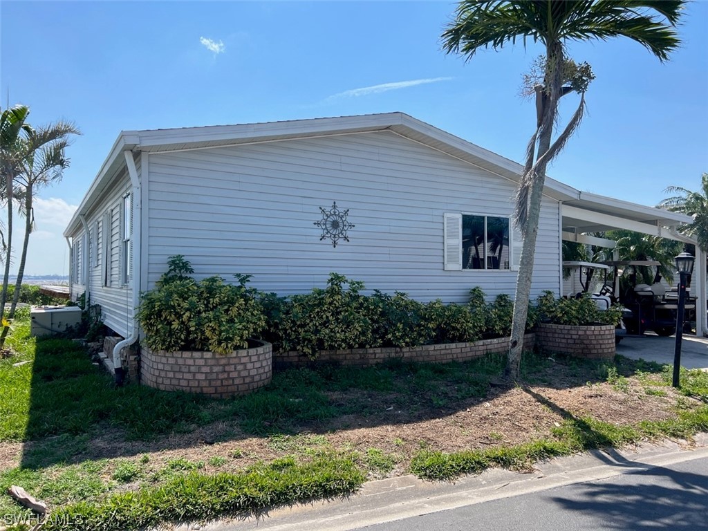 5546 Adam Drive North Fort Myers FL 33917 223017127 image1